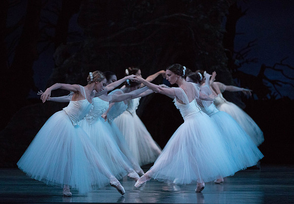 20161021_MCB_Giselle_Cast1_Act2__73A6257