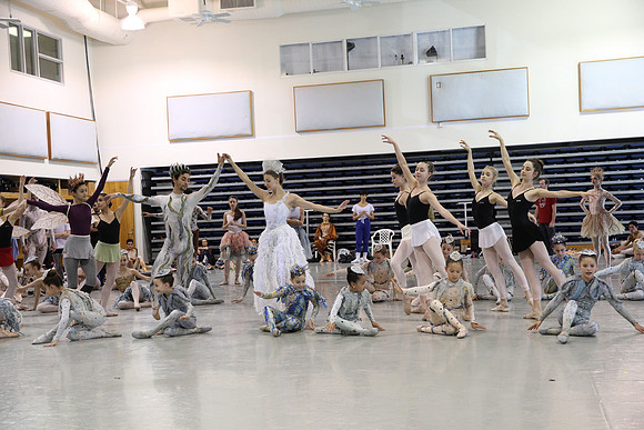 20160310_Midsummer_Act1_Studio_IMG_1336