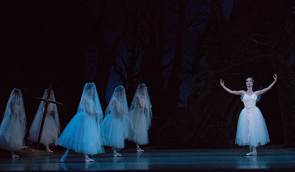 20161021_MCB_Giselle_Cast1_Act2__73A6209