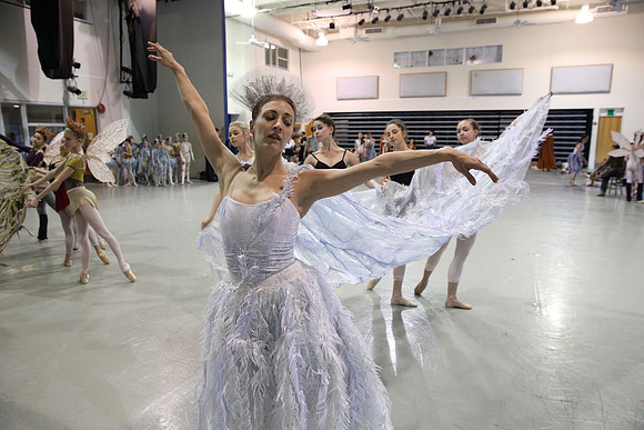 20160310_Midsummer_Act1_Studio_IMG_1431