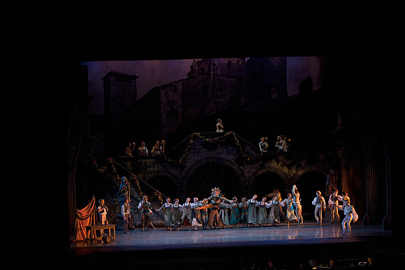 5029_DG_Miami_City_Ballet_Romeo_and_Juliet_Broward_center_2011IMG_0978