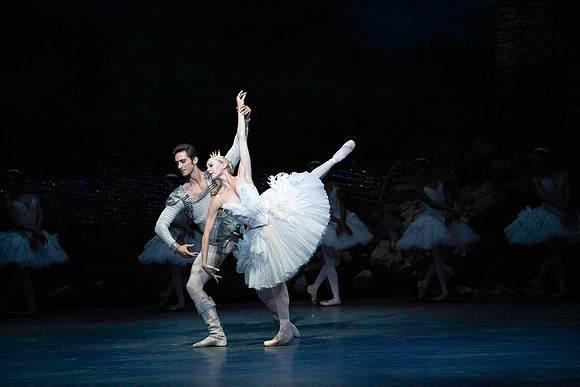20240417_Swan_Lake_Act 4_2_Cast_DSC2998.ARW