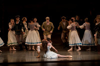 20161022_MCB_Giselle_Act1_2Cast_Tricia_Arsht_73A9336