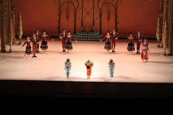 20141229_Nutcracker_WPB_Bows_CG3P4567