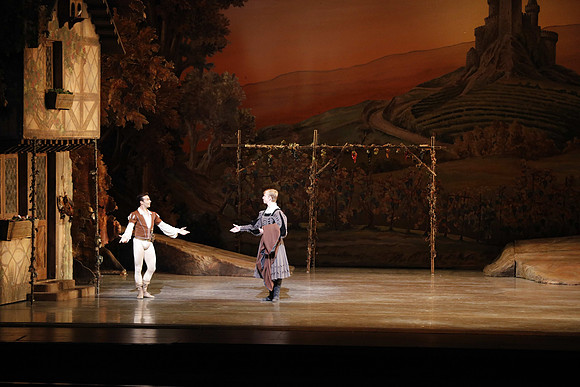20161020_MCB_Giselle_Act1_2Cast_DR_No Makeup_Arsht_75A0066