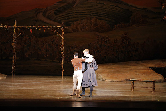 20161020_MCB_Giselle_Act1_2Cast_DR_No Makeup_Arsht_75A0100