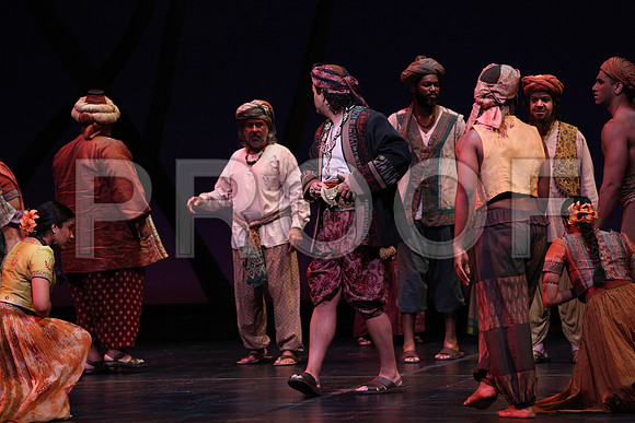 20150226_The_Pearl_Fisher_Act_29C7C0627
