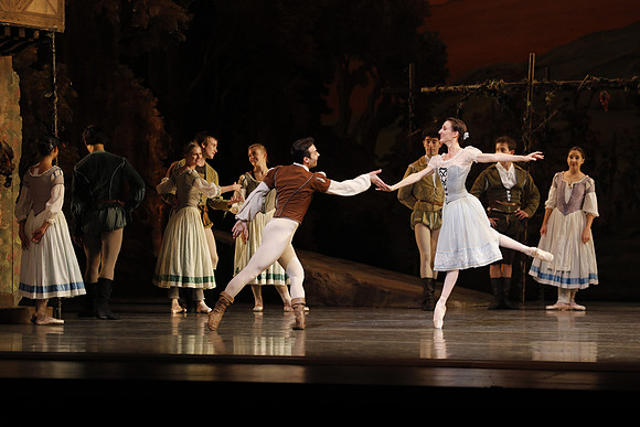 20161020_MCB_Giselle_2Cast_Act1_no Makeup_DRDA_Arsht_73A0066