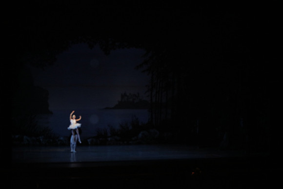20151023_MCB_Swan_Lake_Prefomance_Arsht__75A2340