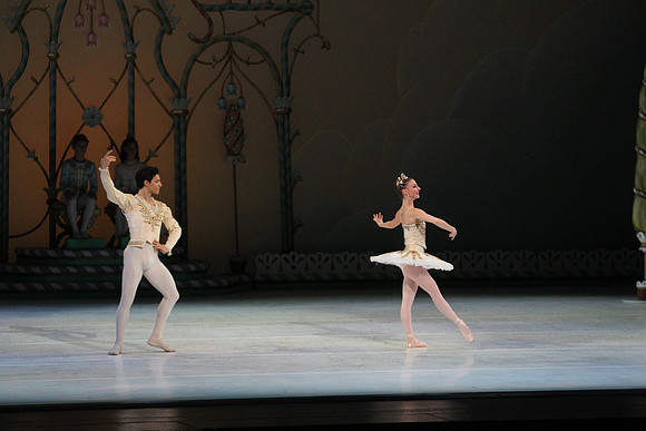 20141223_Nutcracker_ARTC_Pasdedeux_AL1B5790