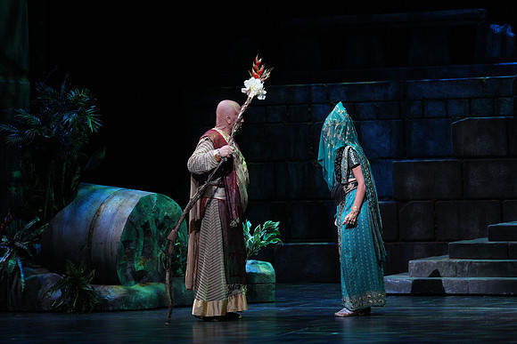 20150226_The_Pearl_Fisher_Act_39C7C1663