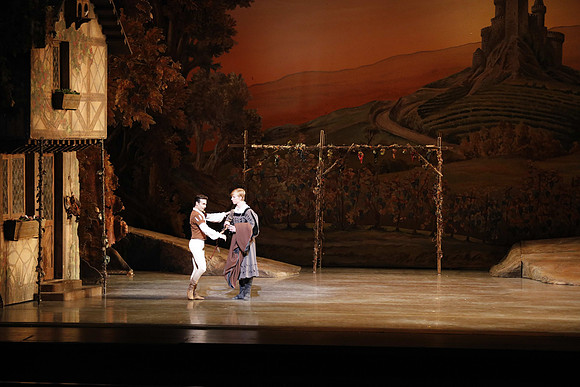 20161020_MCB_Giselle_Act1_2Cast_DR_No Makeup_Arsht_75A0072