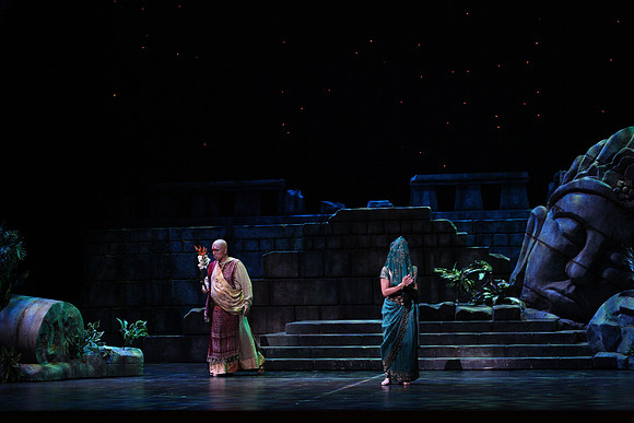 20150226_The_Pearl_Fisher_Act_39C7C1641