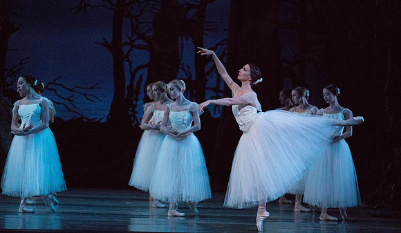 20161021_MCB_Giselle_Cast1_Act2__73A6227