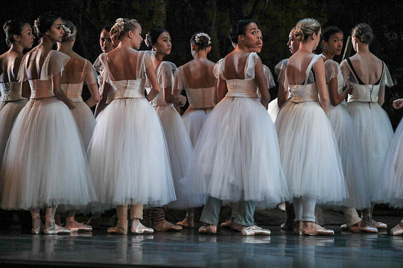 20161020_MCB_Giselle_2Cast_Act2_no Makeup_DRDA_Arsht_73A1431