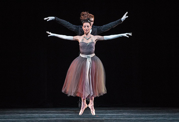 20180405_La Valse_Balanchine_Ravel__73A4239