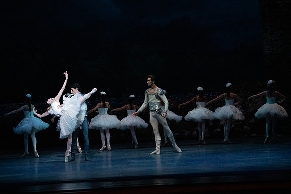 20240417_Swan_Lake_Act 4_2_Cast_DSC2965.ARW
