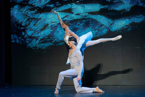20241026_untitled20241026_Pas de deux from La bayadere__DSC1781