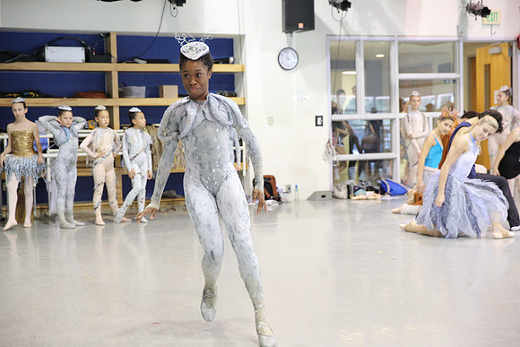 20160310_Midsummer_Act1_Studio_IMG_1233