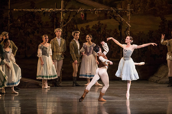 20161022_MCB_Giselle_Act1_2Cast_Tricia_Arsht_Arsht_73A6579