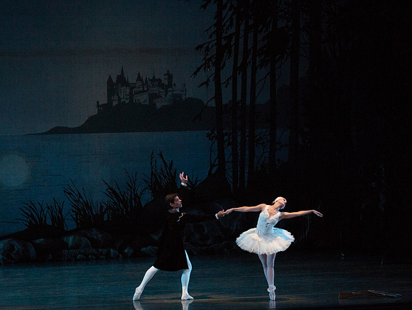 20151025_MCB_Swan_Lake_2Cast_Arsht_IMG_7797