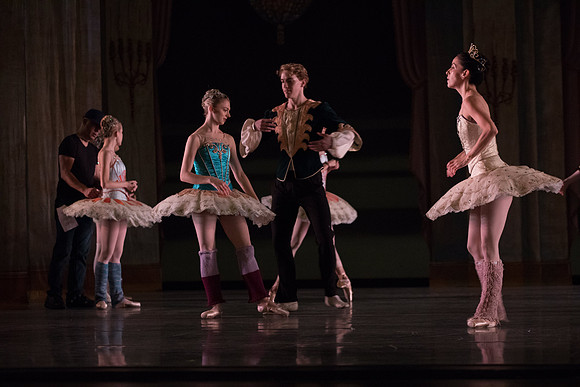 20180207_Theme_and_Variations_Backstage_73A0259