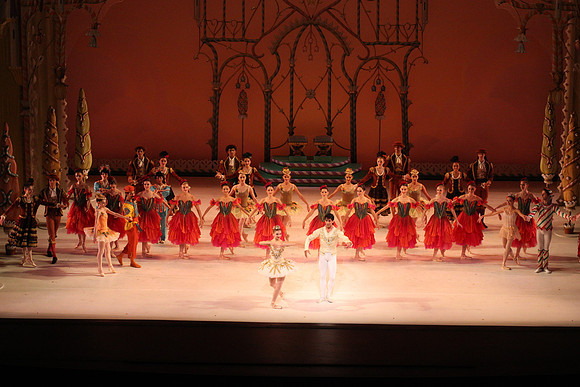20141229_Nutcracker_WPB_Bows_CG3P4612