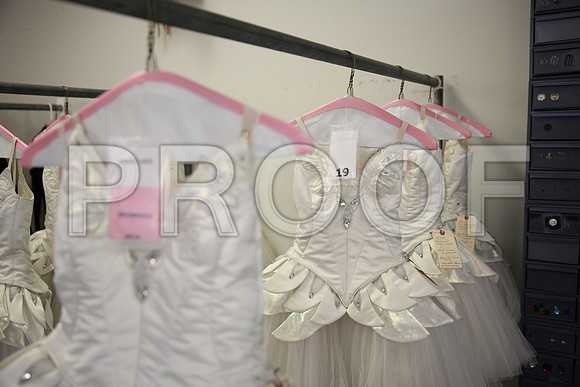 20150901_Fitting_Swan_Lake_Wardrobe_IMG_6409