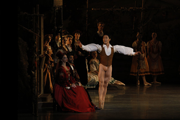 20161023_MCB_Giselle_Act1_3Cast_Jennifer_Laurent_Arsht__73A3357