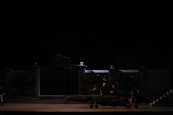 20240418_Swan_Lake_Back Stage_DSC2484.ARW