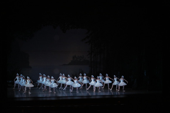 20151023_MCB_Swan_Lake_Prefomance_Arsht__75A2525