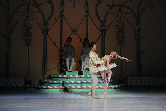 20141223_Nutcracker_ARTC_Pasdedeux_CG3P1029
