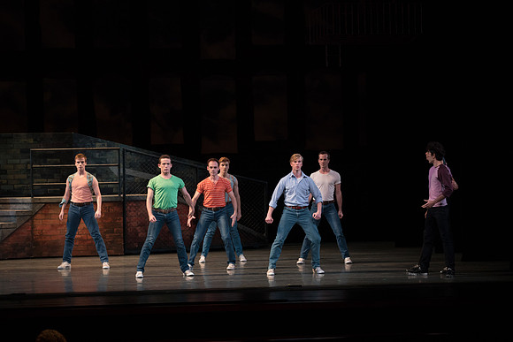 20180111_West_Side_Story_Suite_73A7242