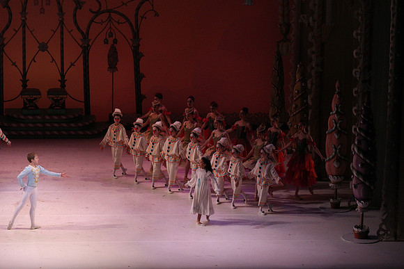 20141229_Nutcracker_WPB_Greeting_CG3P0419