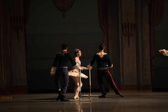 20180207_Theme_and_Variations_Backstage_73A0113