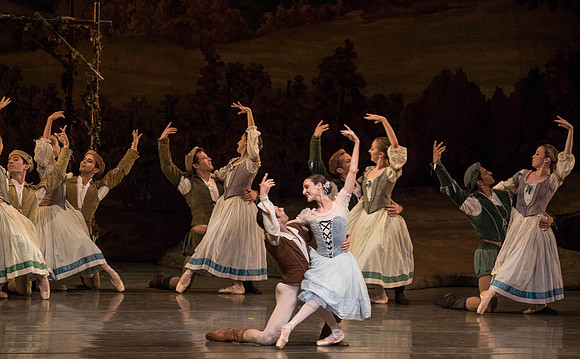 20161022_MCB_Giselle_Act1_2Cast_Tricia_Arsht_Arsht_73A6453