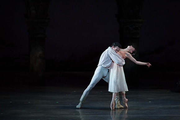 5029_DG_Miami_City_Ballet_Romeo_and_Juliet_Broward_center_2011_MG_5495-2