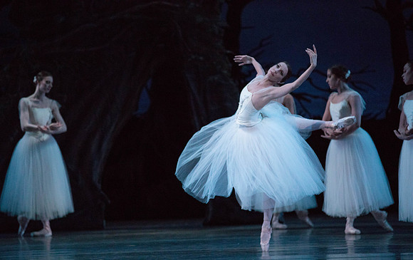 20161021_MCB_Giselle_Cast1_Act2__73A6422