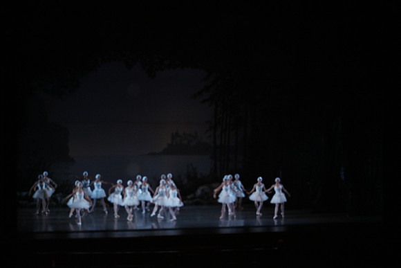 20151023_MCB_Swan_Lake_Prefomance_Arsht__75A2491