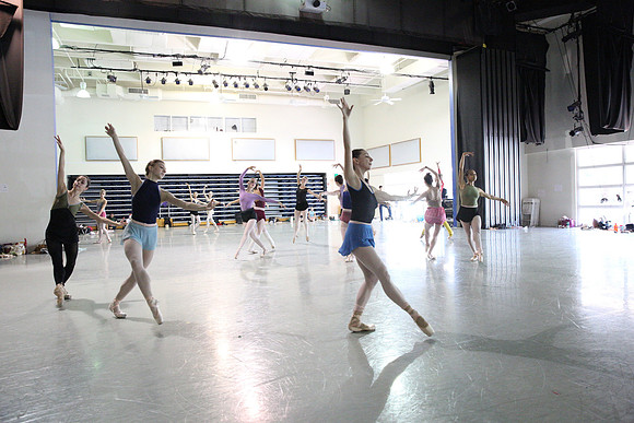 20150312_MCB_Raymonda_Variations_Studio_Arnold_9C7C6262