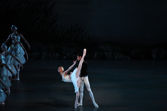 20151114_Swan_Lake_George_Balanchine_Kravis_IMG_6821