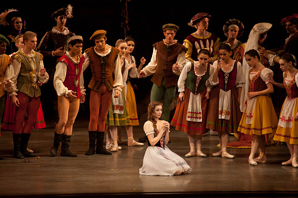 7064_DG_GISELLE_Broward_Preformance_Miami_City_Ballet_FL_IMG_3905