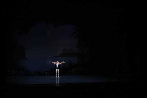 20151023_MCB_Swan_Lake_Prefomance_Arsht__75A2353