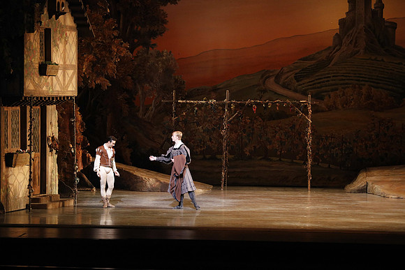 20161020_MCB_Giselle_Act1_2Cast_DR_No Makeup_Arsht_75A0068