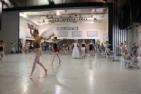 20160310_Midsummer_Act1_Studio_IMG_1363