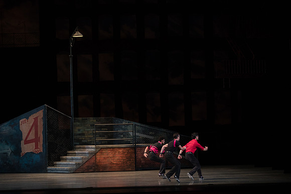 20180111_West_Side_Story_Suite_73A7181
