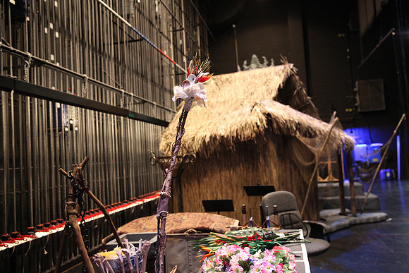 20150226_The_Pearl_Fisher_Backstage_Props_9C7C0307