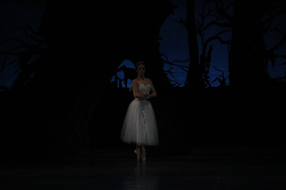 20161023_MCB_Giselle_Act2_3Cast_Jennifer_Laurent_Arsht__73A4947