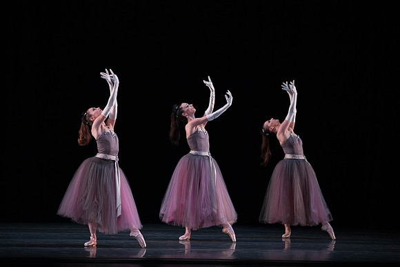 20180405_La Valse_Balanchine_Ravel__73A4180