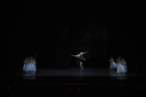 20161020_MCB_Giselle_Act1_DRSH_75A1506